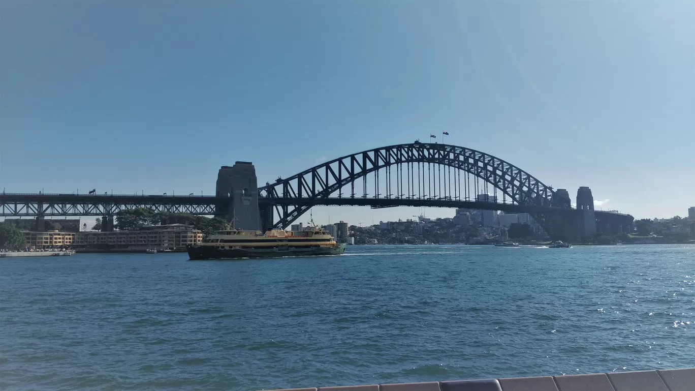 Photo of Sydney Harbour Bridge By Meenakshi Sharma