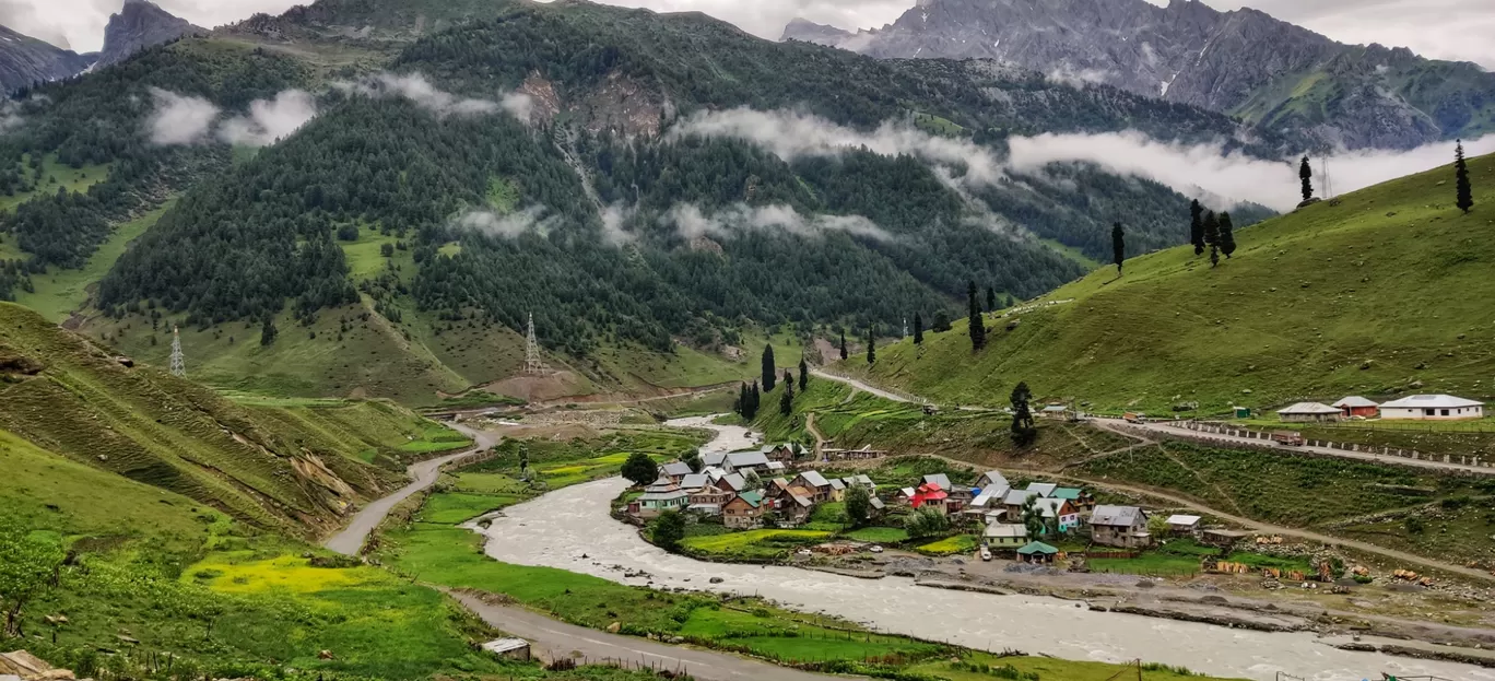 Photo of Kashmir By Harsha Chandu