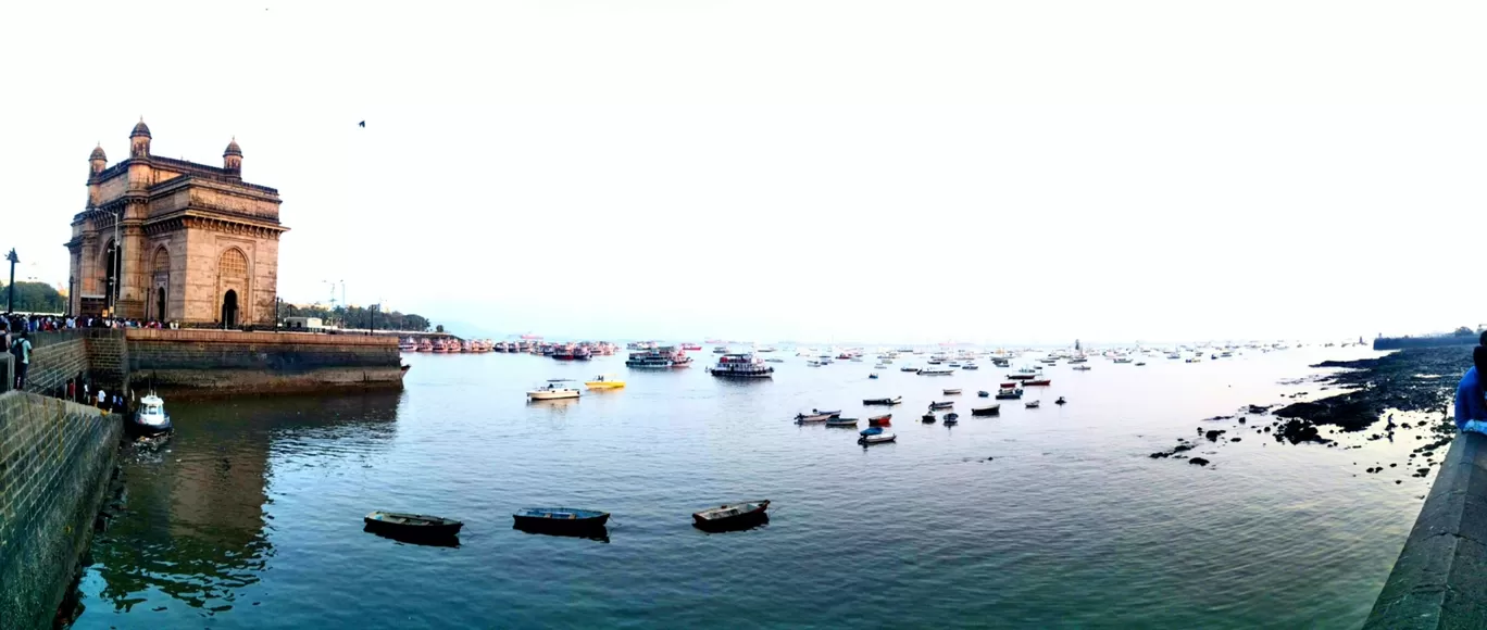 Photo of Gateway Of India Mumbai By Manohar Leeladhar