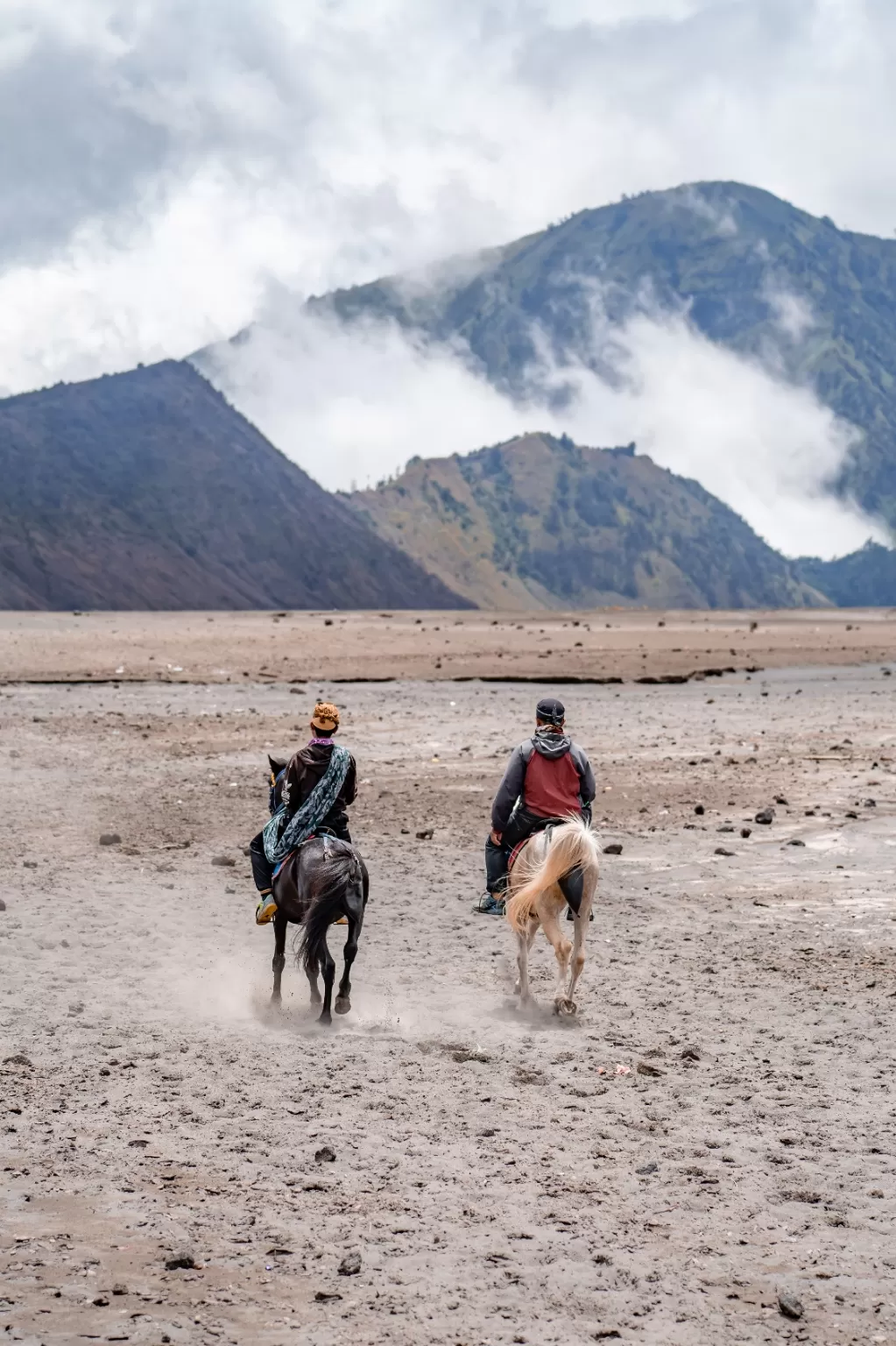 Photo of Mount Bromo By Gunj Guglani