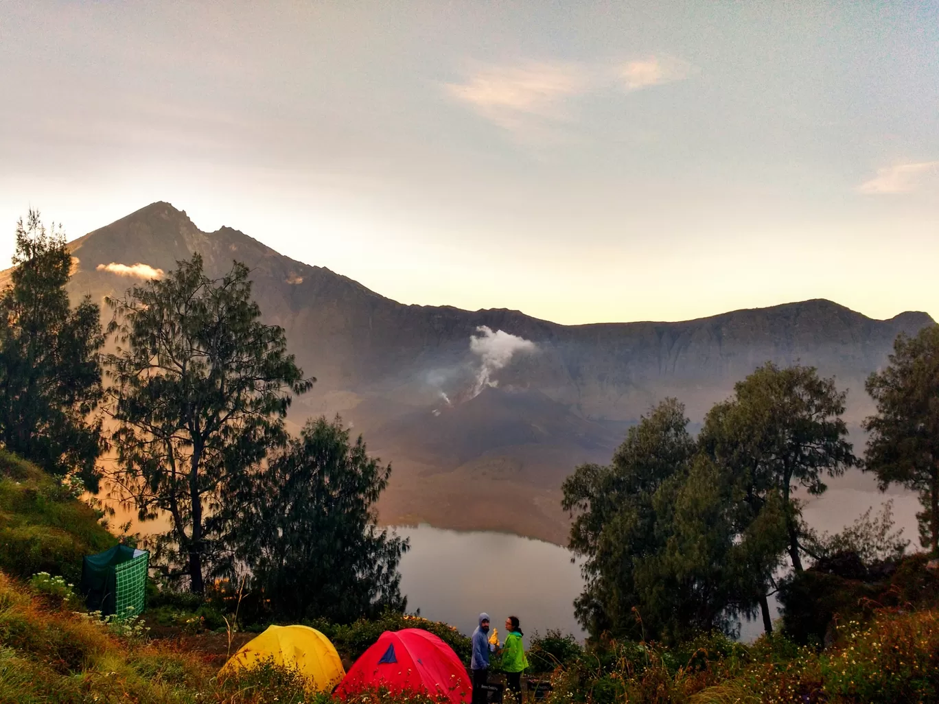 Photo of Mount Rinjani By Uddipan Halder