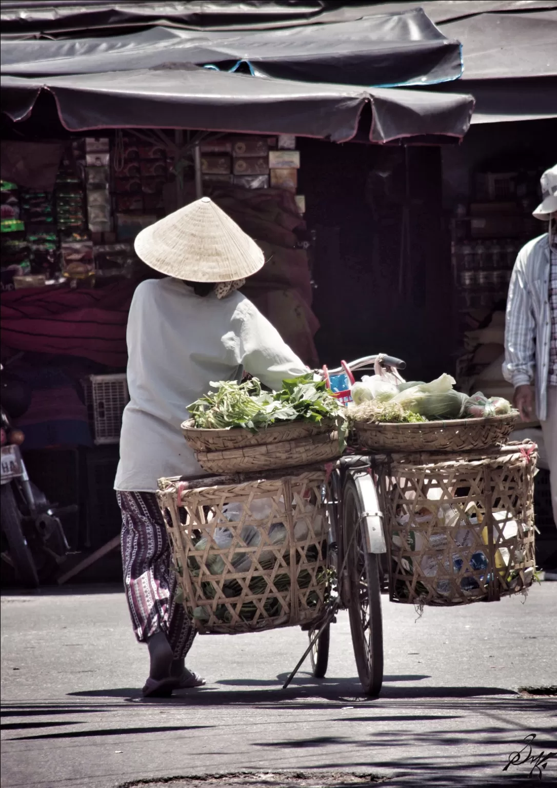 Photo of Vietnam By Kaustav Sen