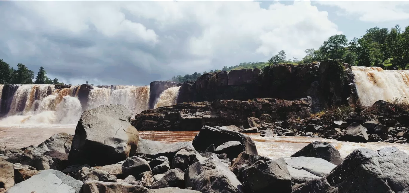 Photo of Saputara Hill Station By Axay Pithava