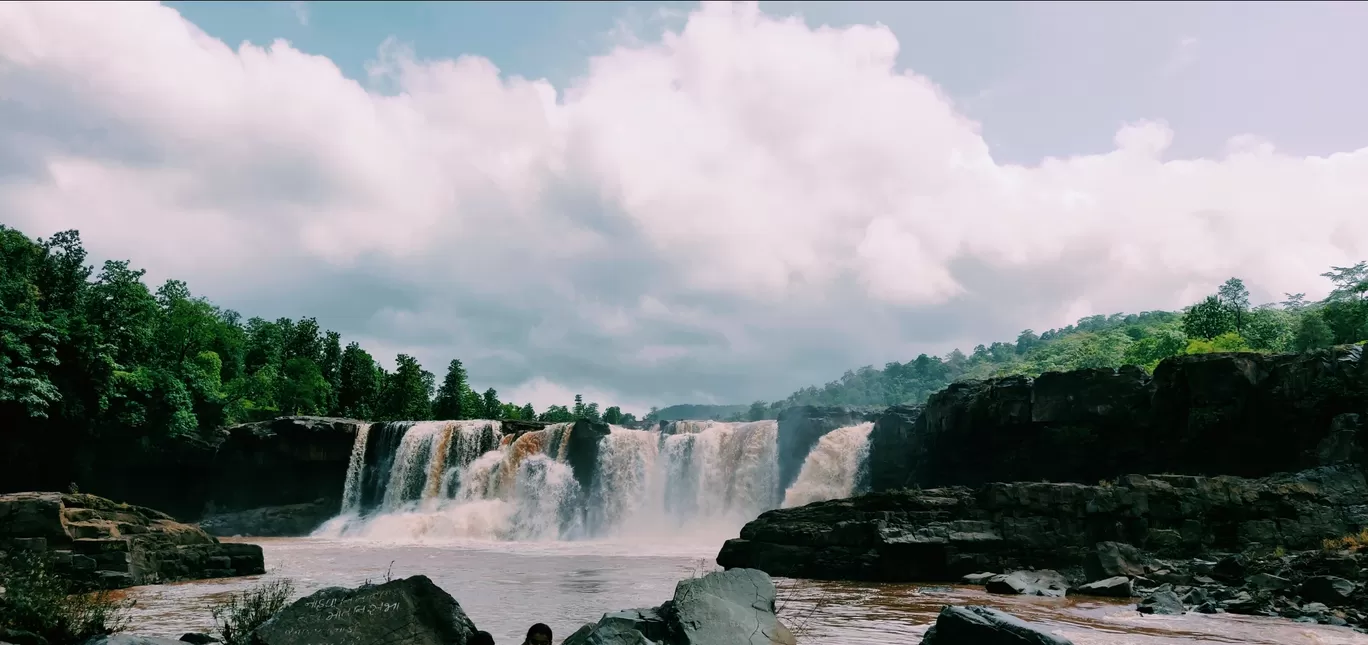 Photo of Saputara Hill Station By Axay Pithava