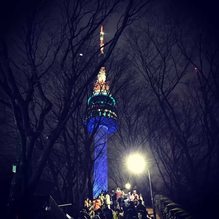 Photo of Seoul By Deepak Chouhan