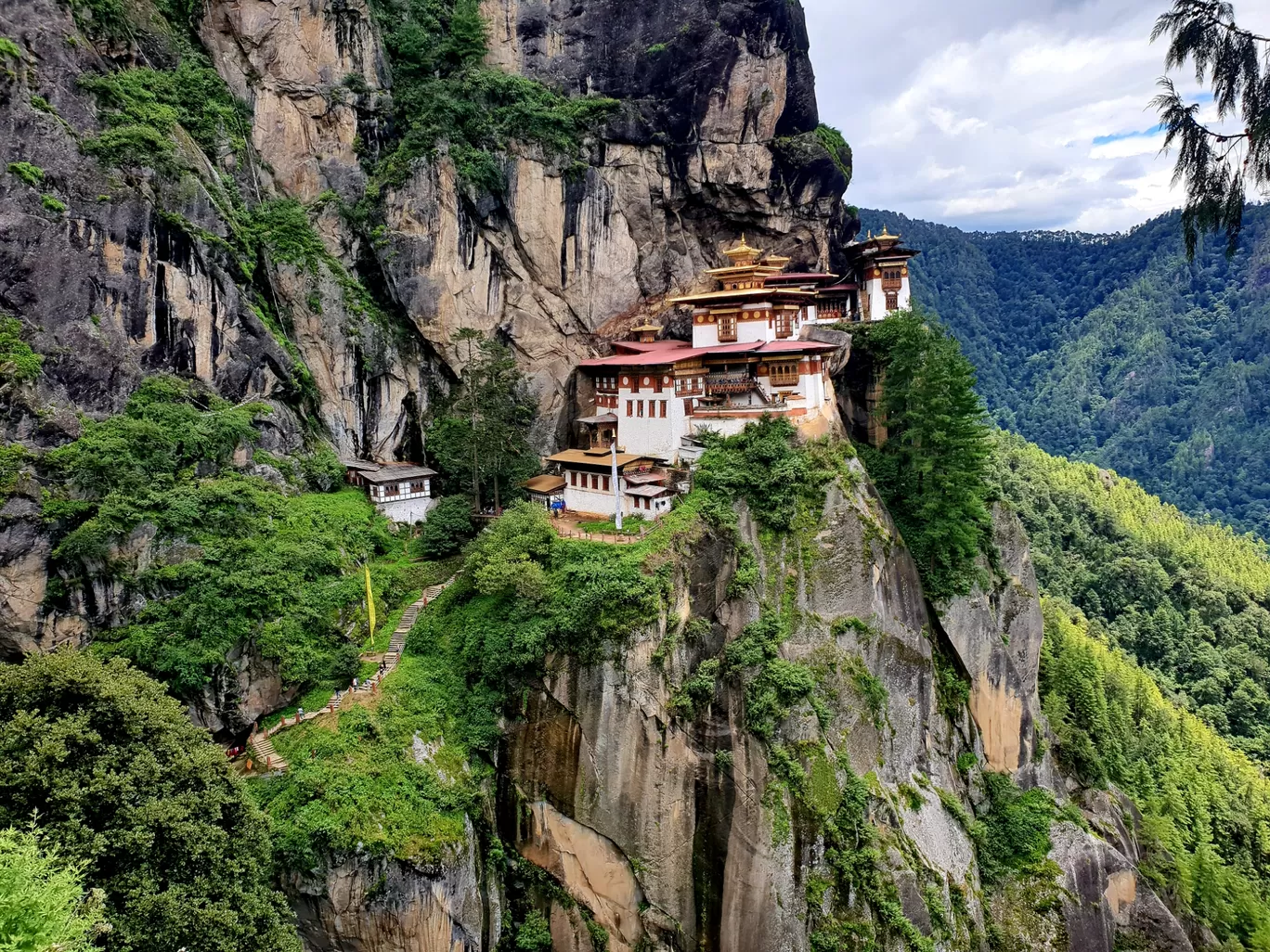 Photo of Bhutan By Deepak Mudgal