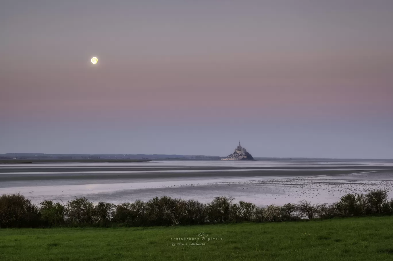Photo of Mont Saint-Michel By Abhishek Dey
