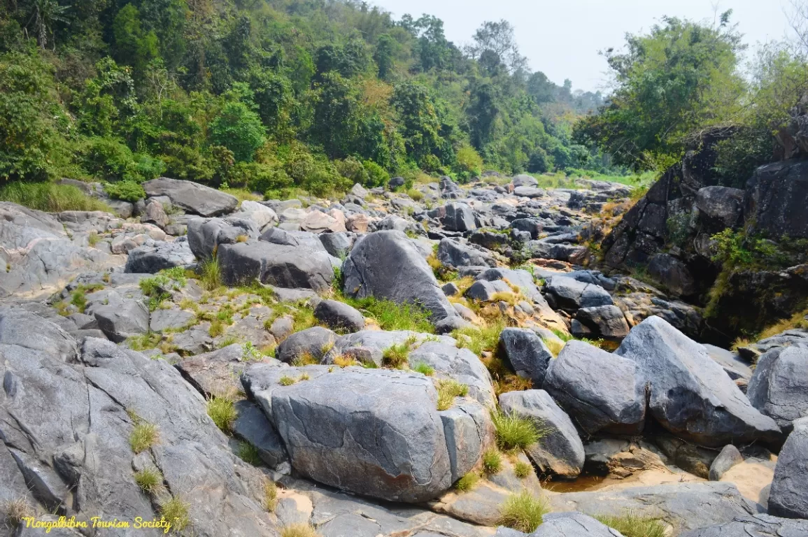 Photo of Chekwe Rock view By Peter Awe Sangma