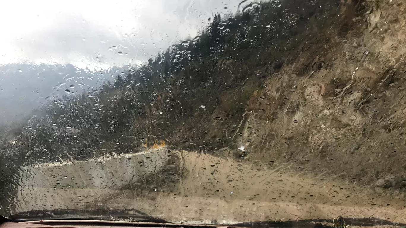 Photo of Munsyari-Madkot Rd By Nityananda Mukherjee