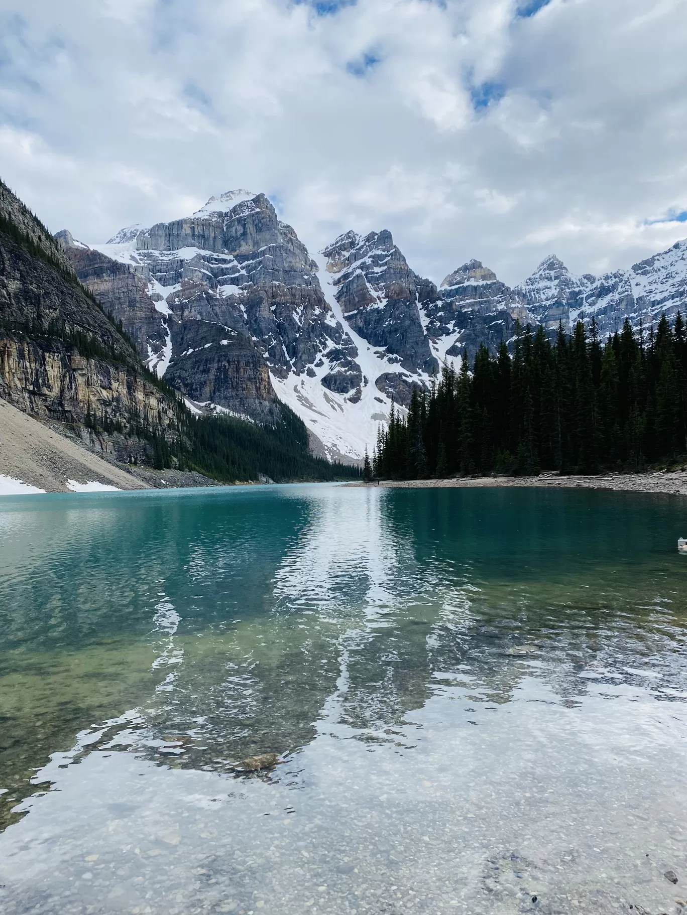 Photo of Banff By Priyanka goyal