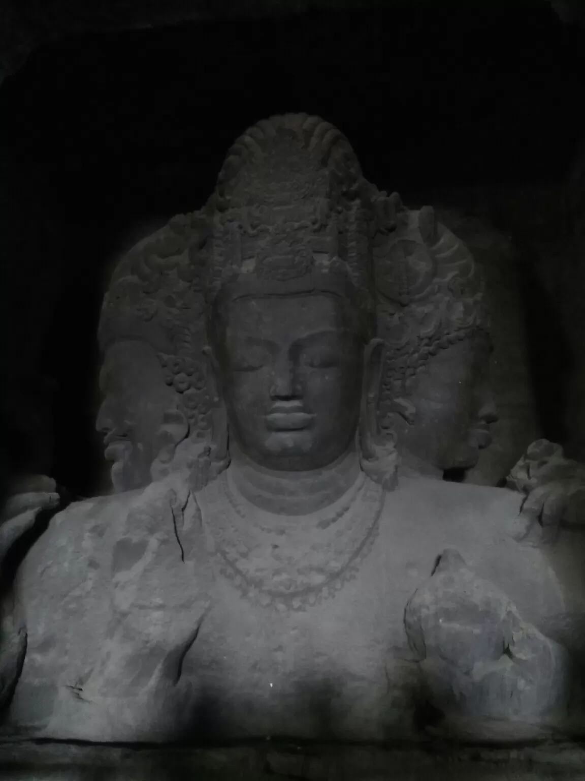 Photo of Elephanta Caves By Flying bird 