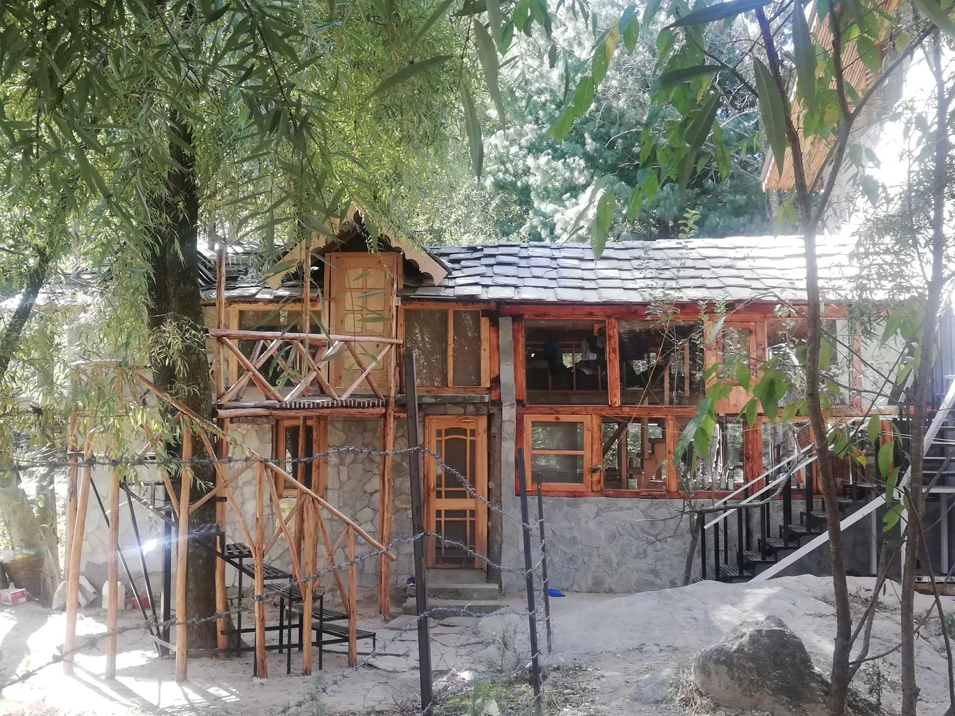 Photo of Sunshine Himalayan Cottages -Tirthan Valley By Panki Sood