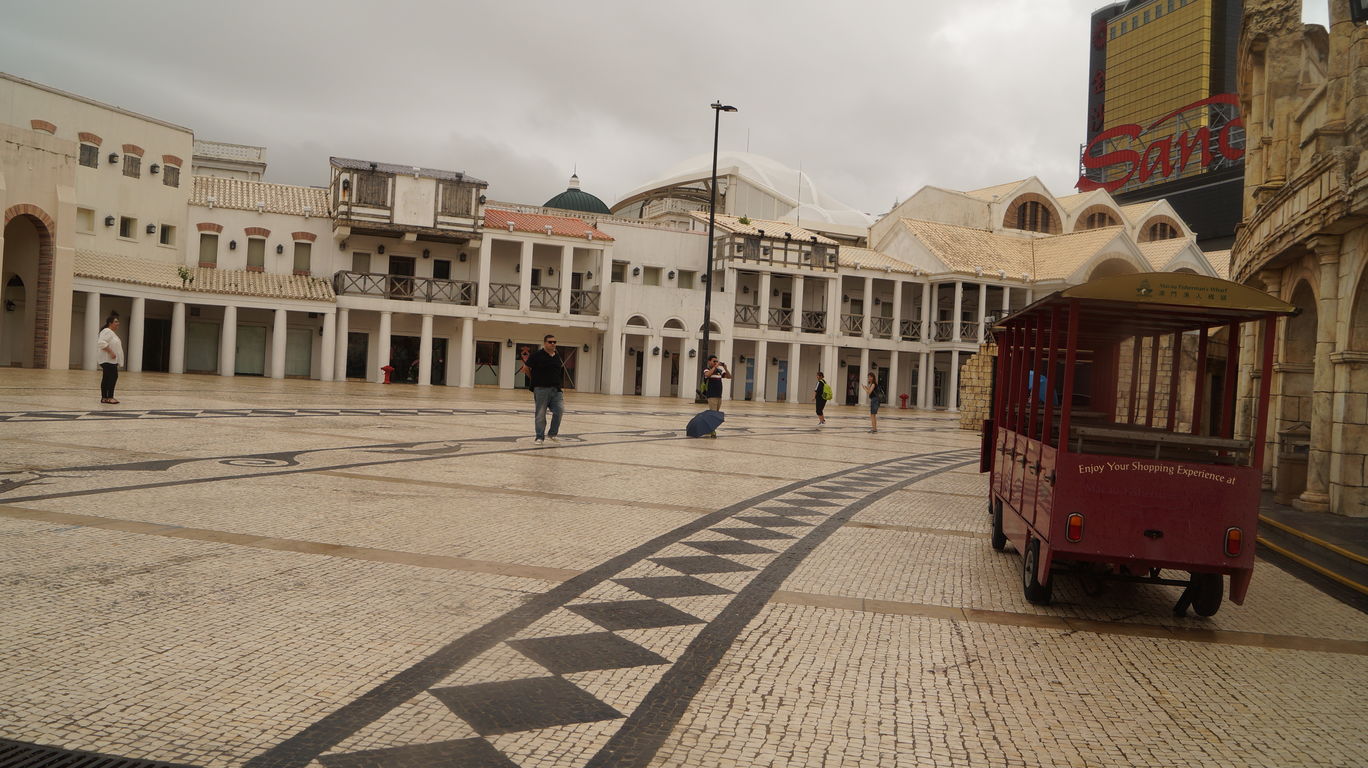 Photo of CHINA TOUR - MACAU FISHERMAN'S WHARF By Sreekala Pillai