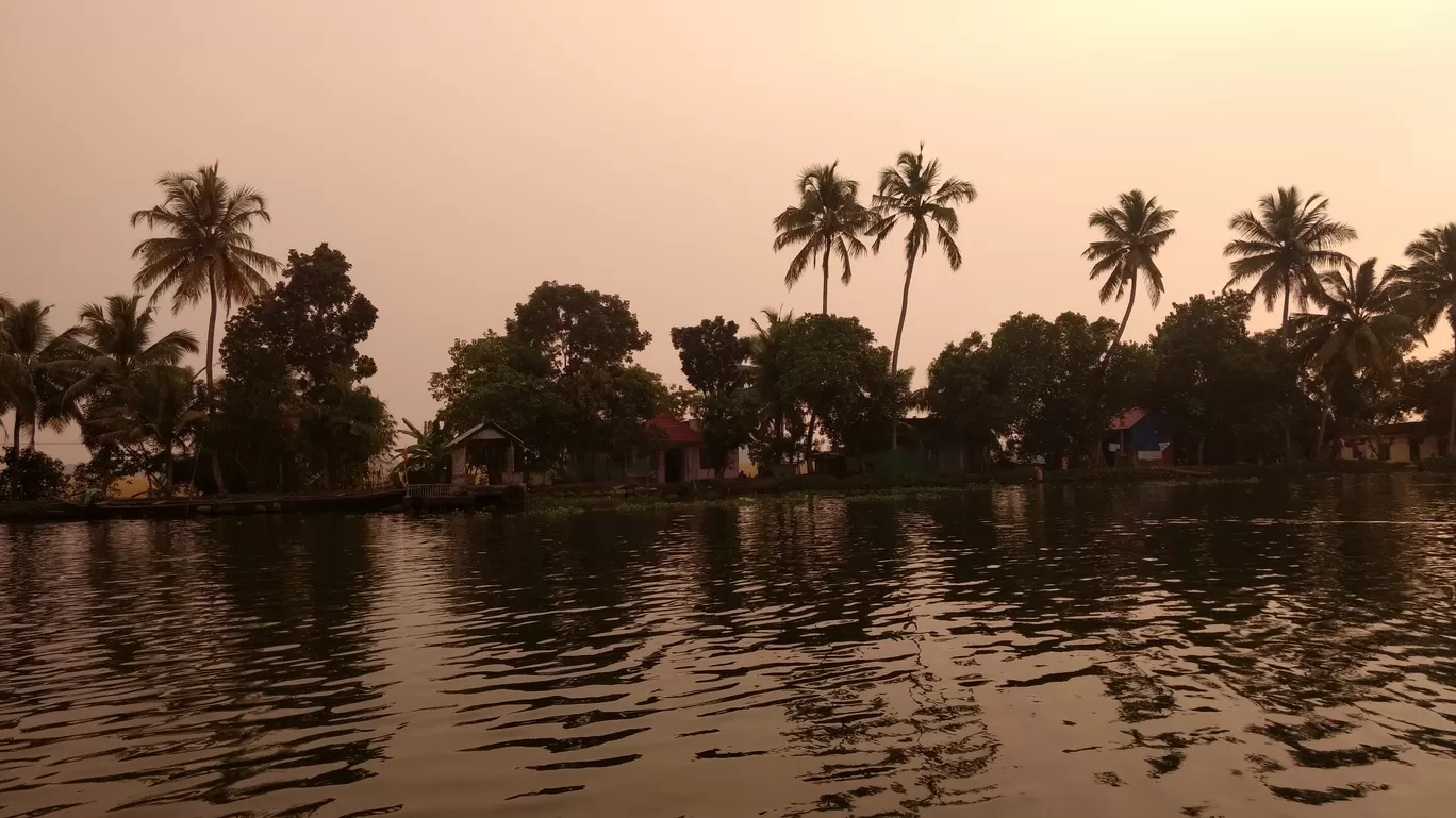 Photo of Alleppey Boathouse By Amol Sonawane