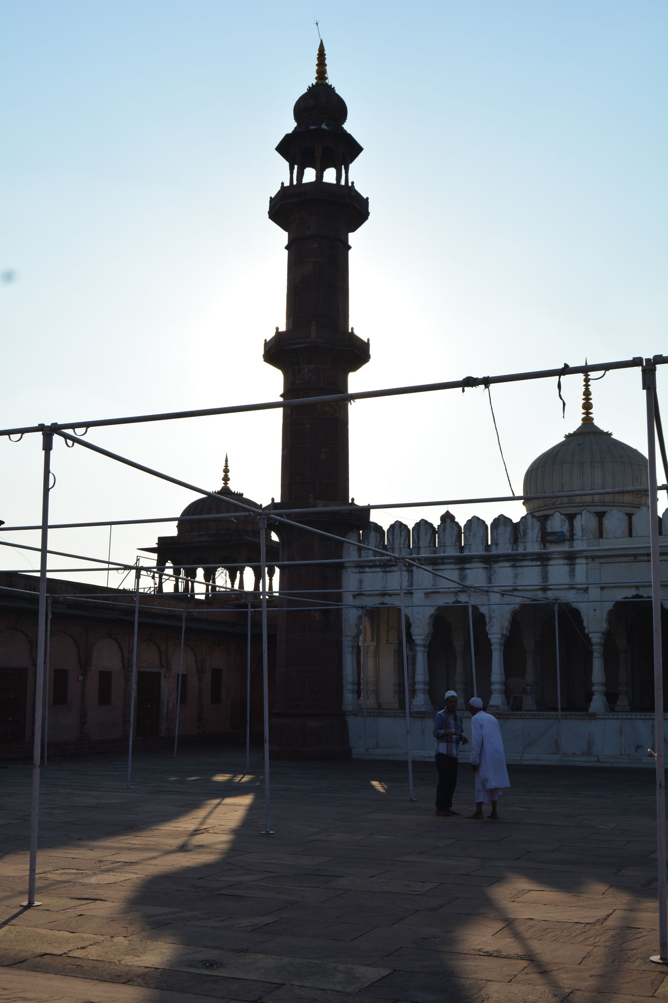 Photo of Trip to Moti Masjid: A Gorgeous Shrine in Bhopal By Mahesh Maddala