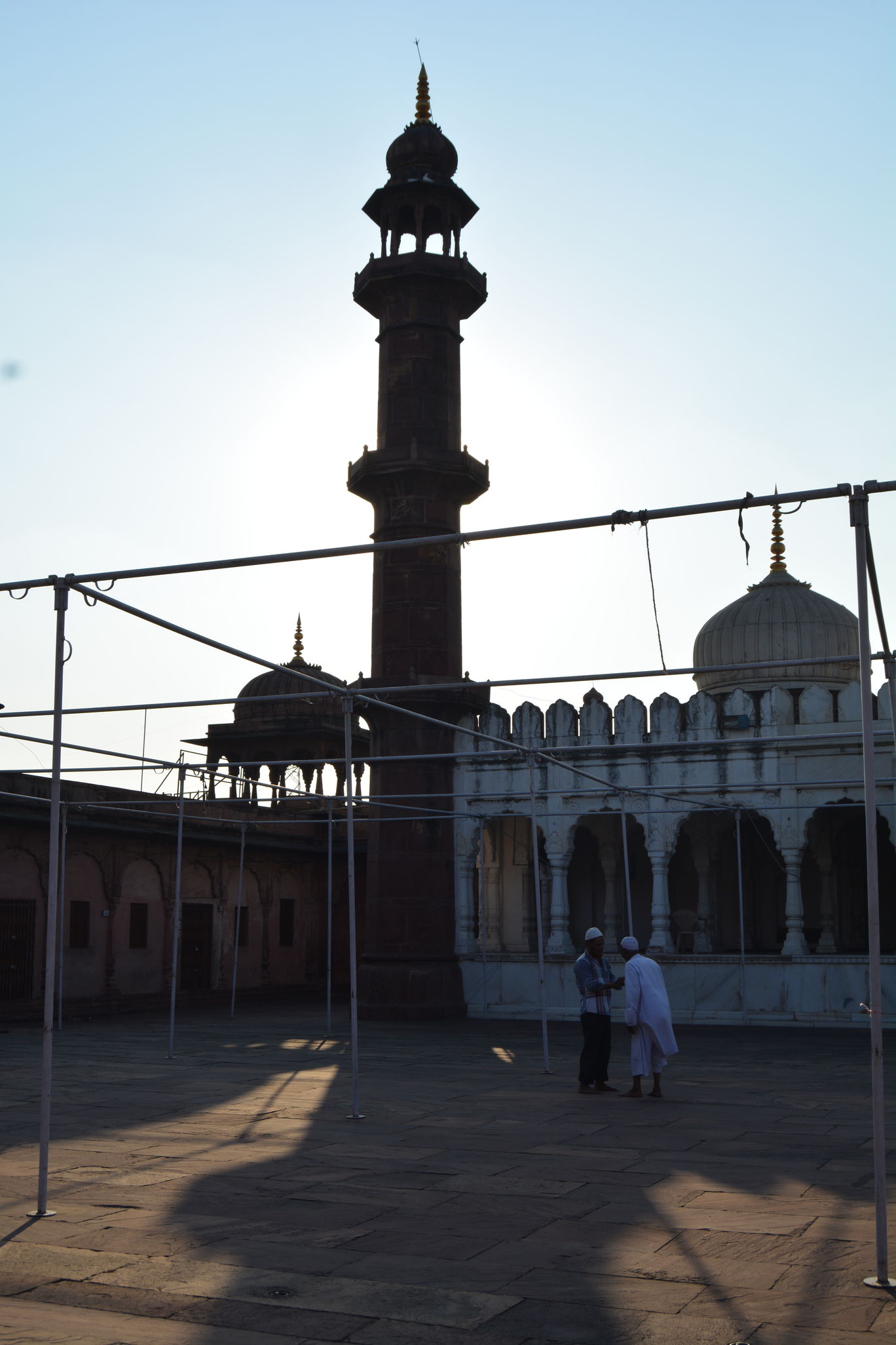Photo of Trip to Moti Masjid: A Gorgeous Shrine in Bhopal By Mahesh Maddala