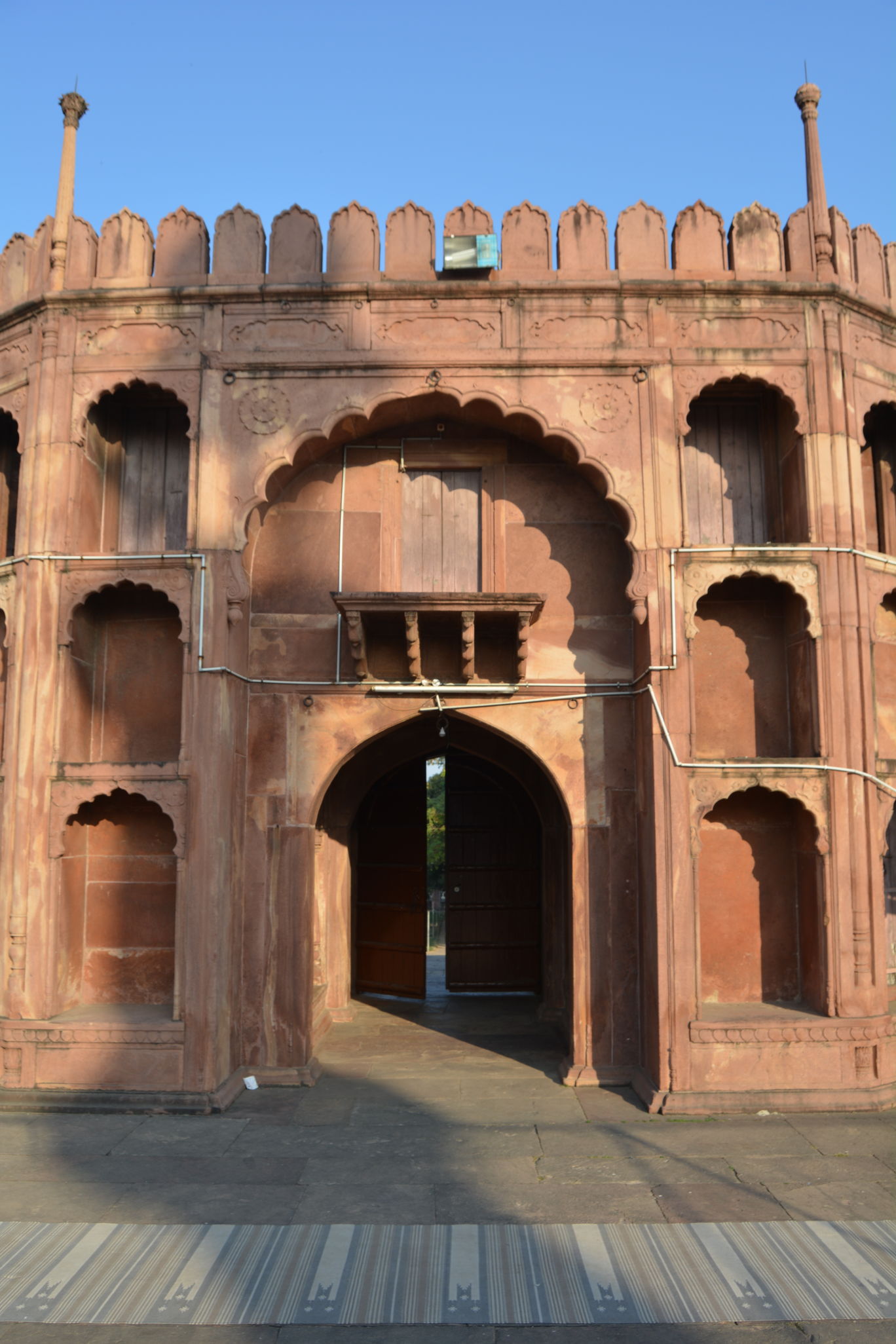 Photo of Trip to Moti Masjid: A Gorgeous Shrine in Bhopal By Mahesh Maddala