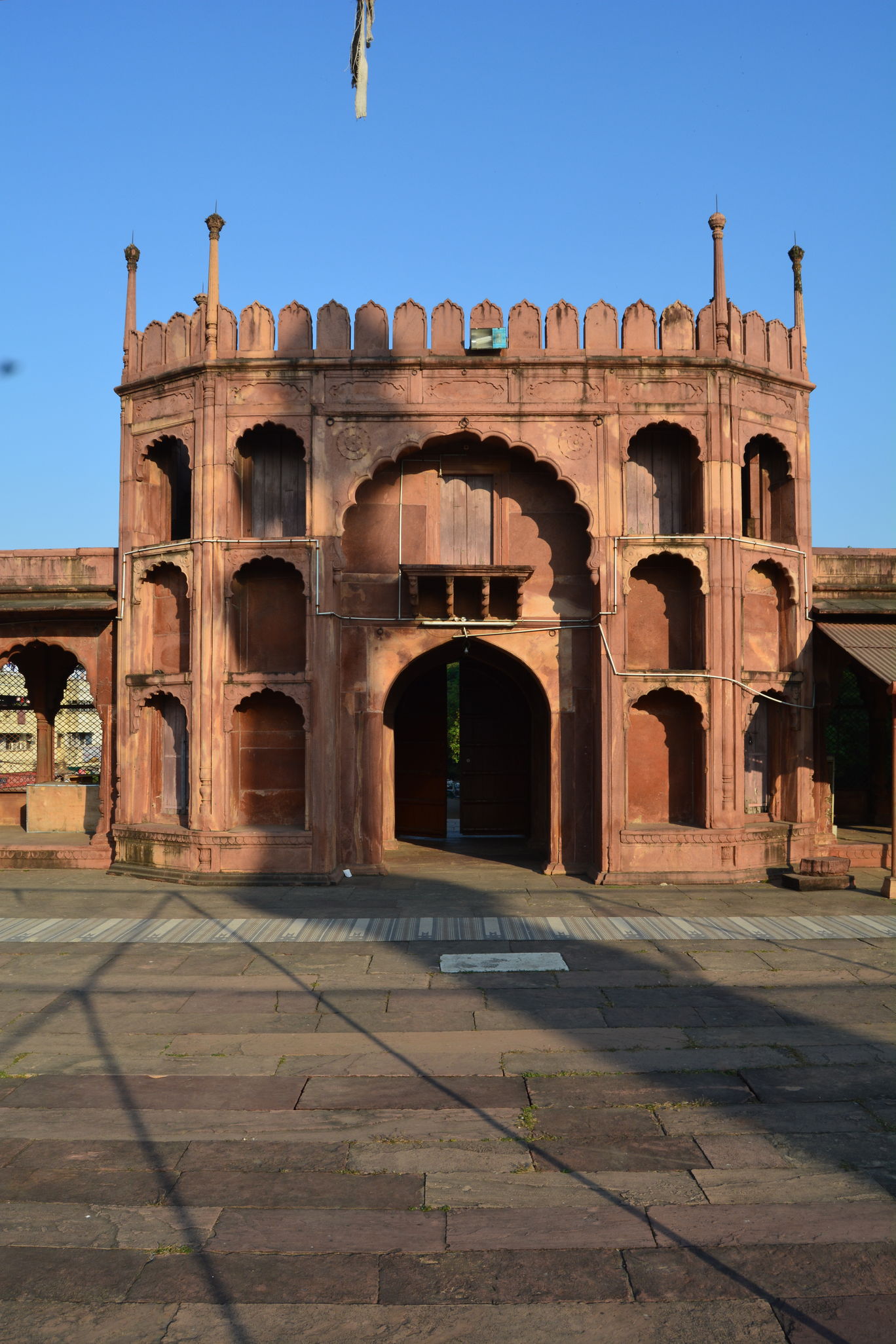 Photo of Trip to Moti Masjid: A Gorgeous Shrine in Bhopal By Mahesh Maddala
