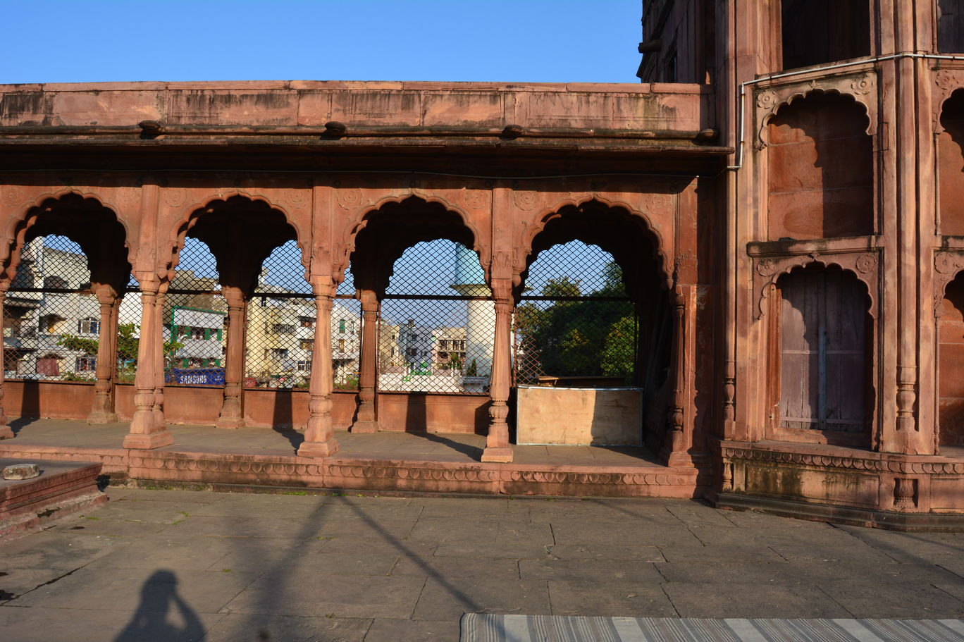 Photo of Trip to Moti Masjid: A Gorgeous Shrine in Bhopal By Mahesh Maddala