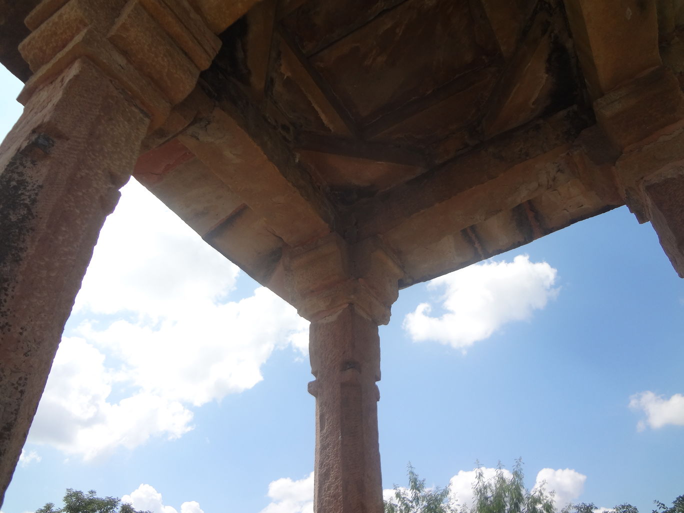 Photo of Chanderi - A town of historical importance By Mahesh Maddala
