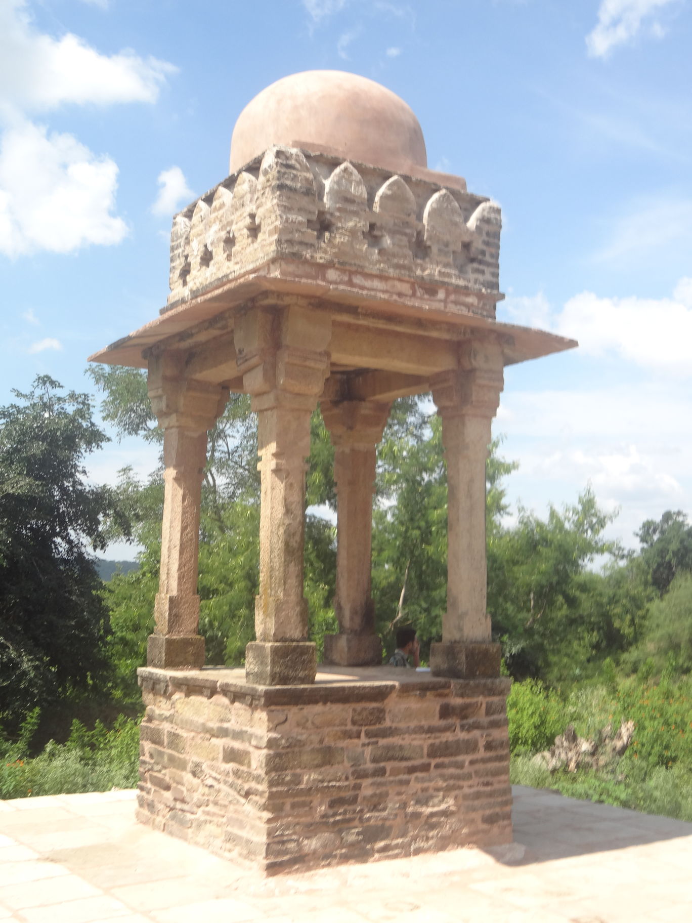 Photo of Chanderi - A town of historical importance By Mahesh Maddala