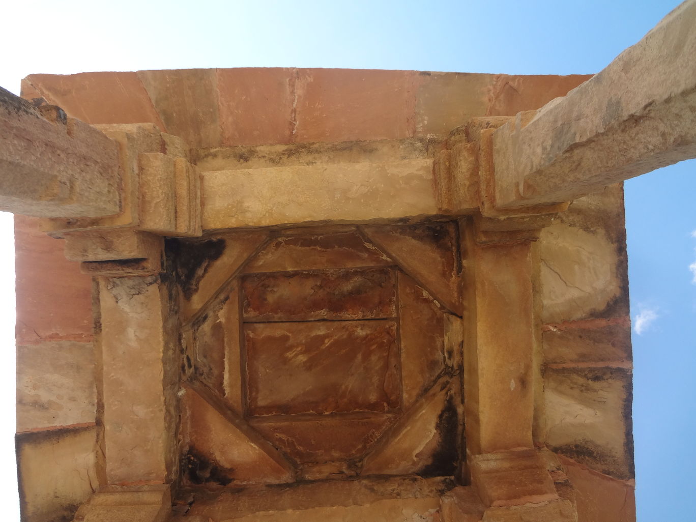 Photo of Chanderi - A town of historical importance By Mahesh Maddala