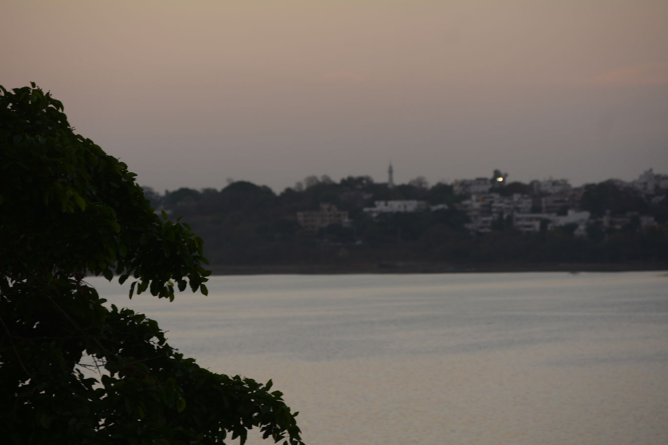 Photo of An Evening at Bharath Bhawan, Bhopal By Mahesh Maddala
