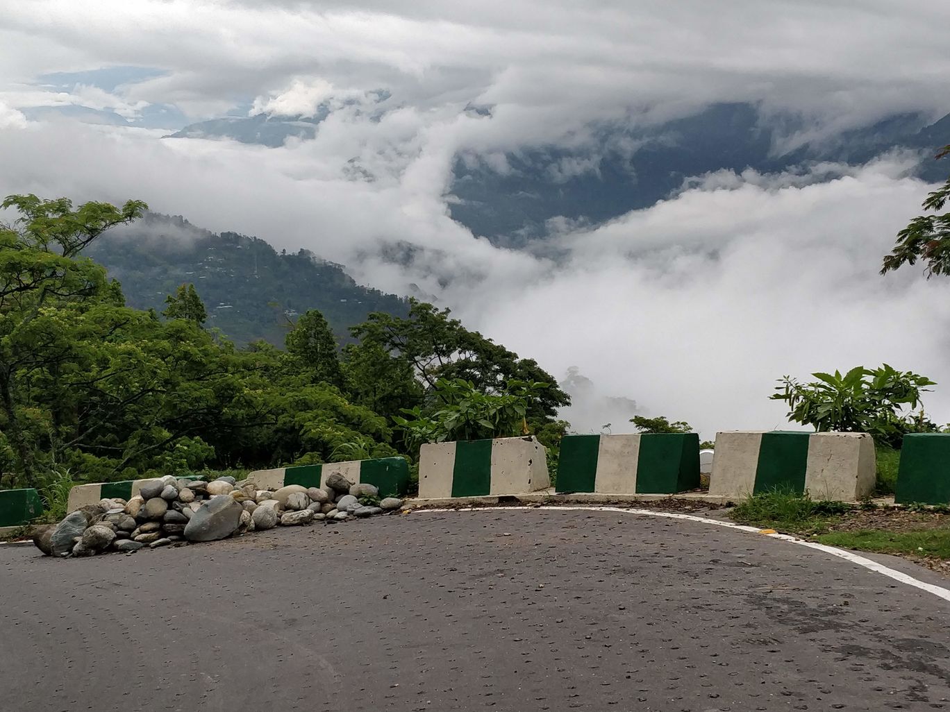 Photo of Northeast Phase 2 - Clouds of Kalimpong By Mahesh Maddala