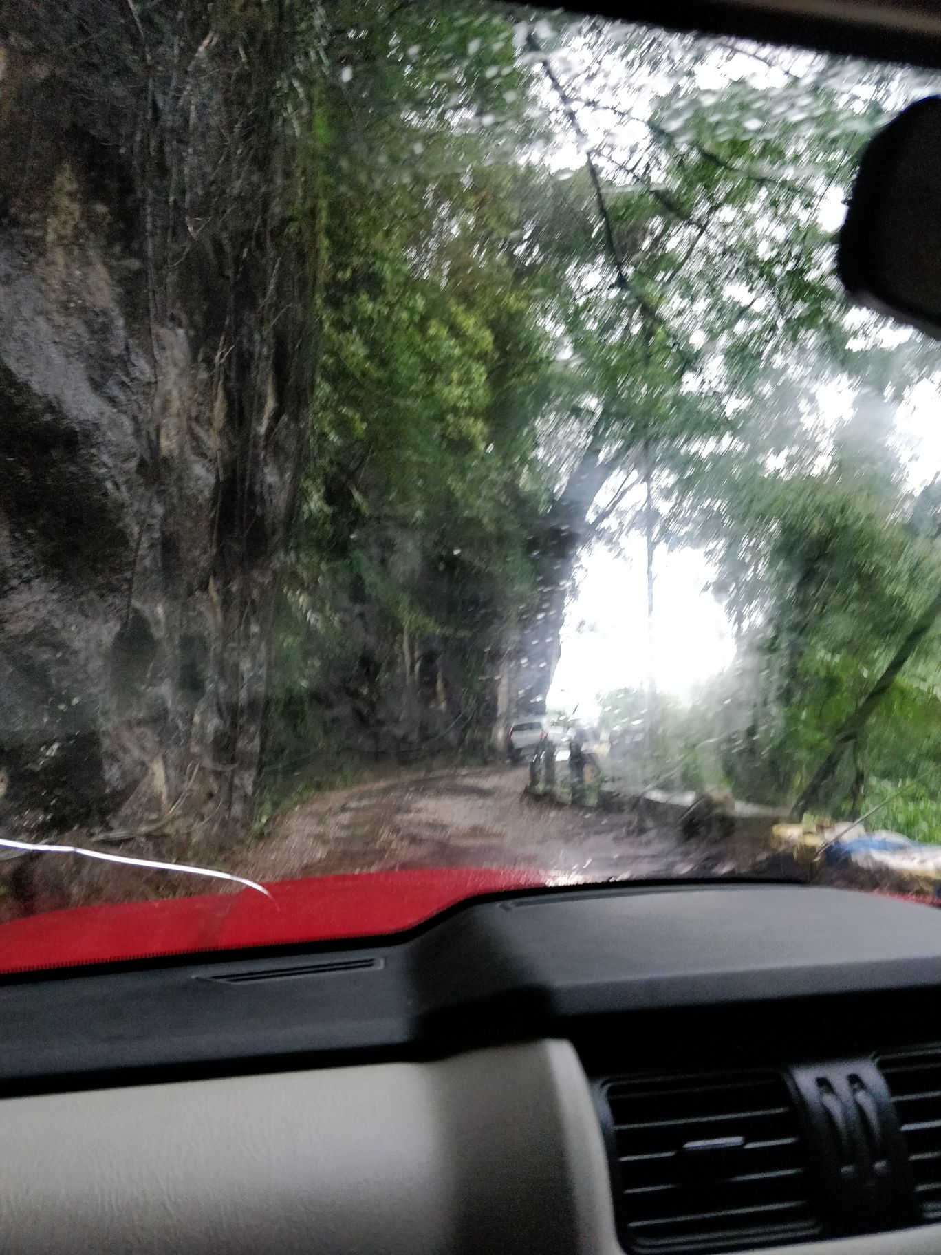 Photo of Northeast Series: Guwahati to Dawki (India - Bangladesh Border) By Mahesh Maddala