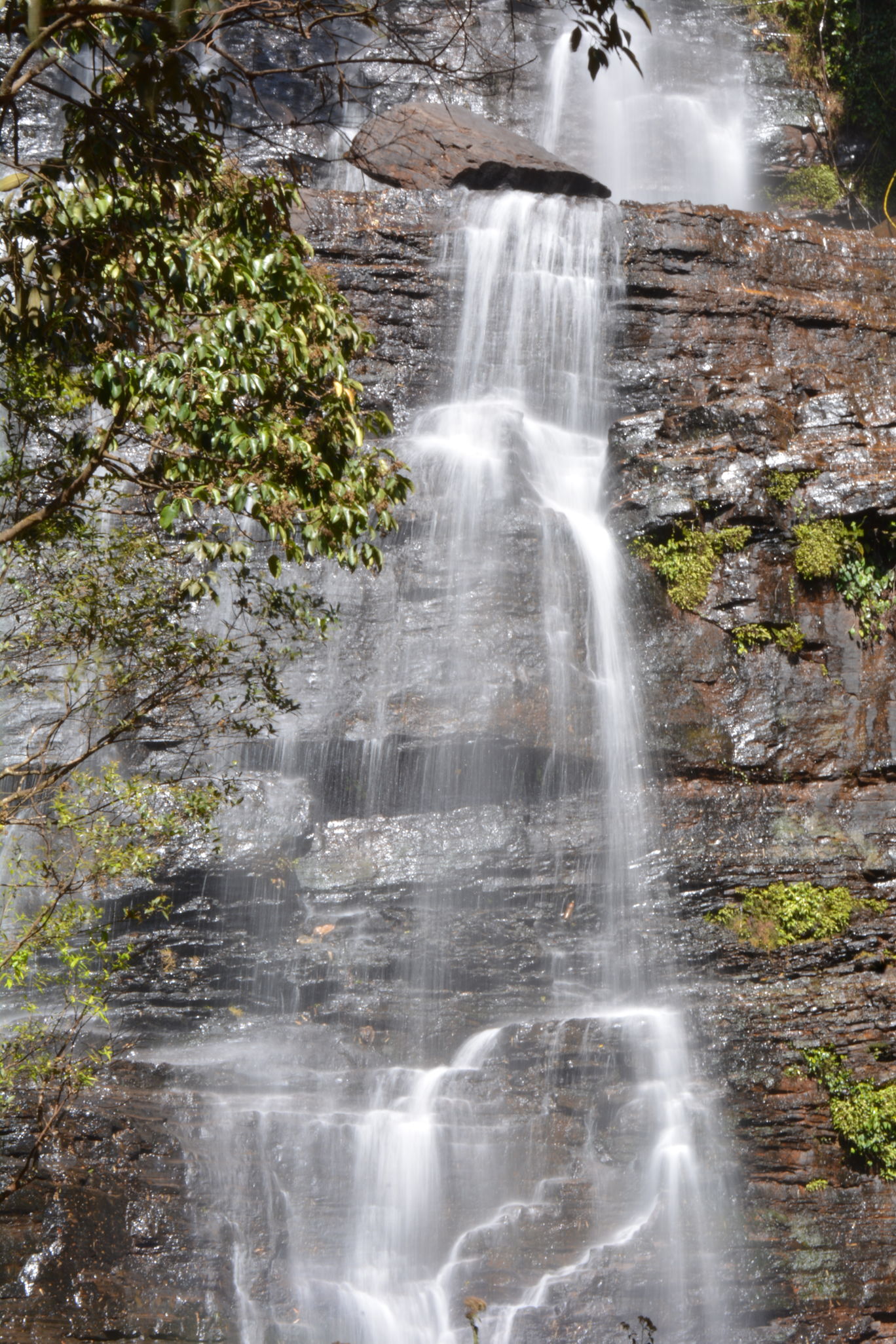 Photo of Jhari Falls- that can make your jaws drop By Mahesh Maddala