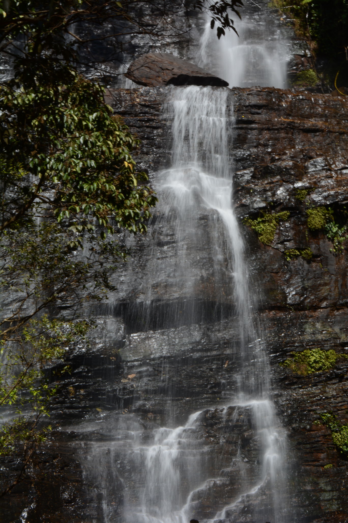 Photo of Jhari Falls- that can make your jaws drop By Mahesh Maddala