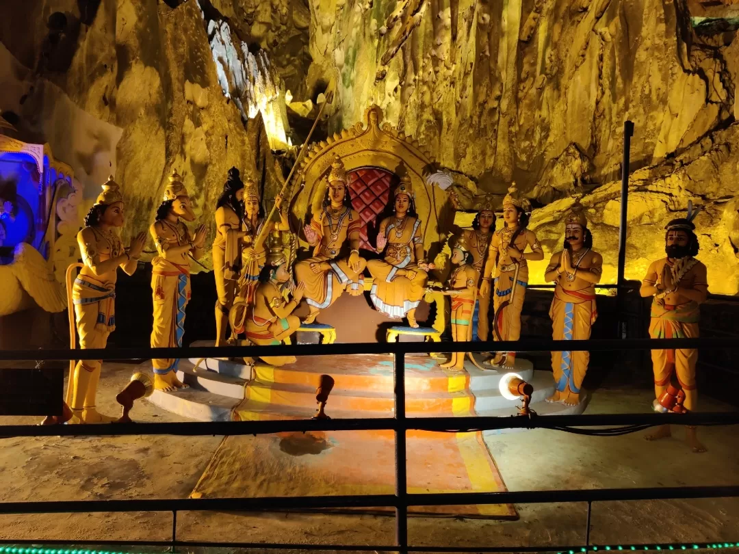 Photo of Batu Caves By Tejas Nehete