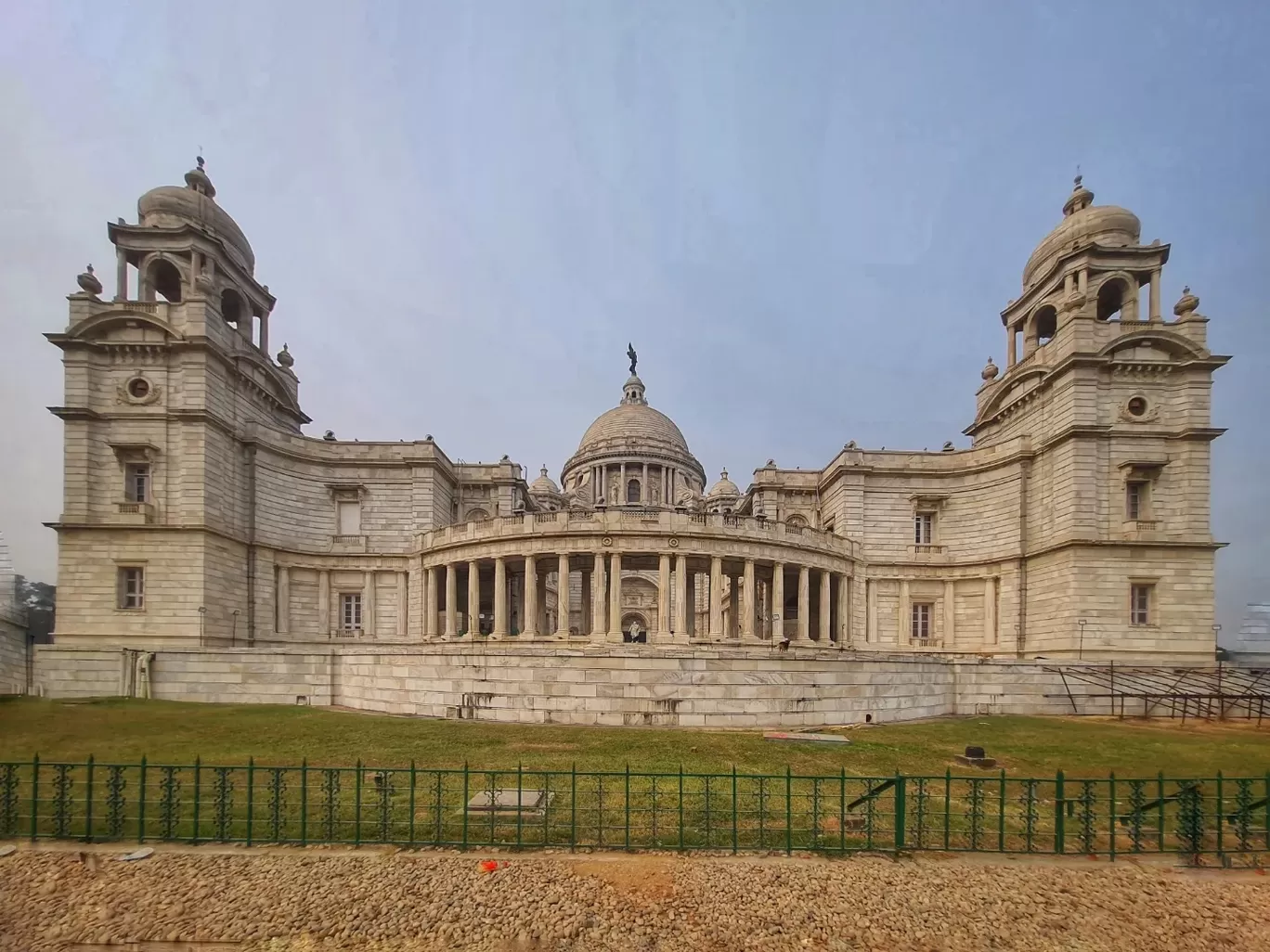 Photo of Victoria Memorial By Tejas Nehete