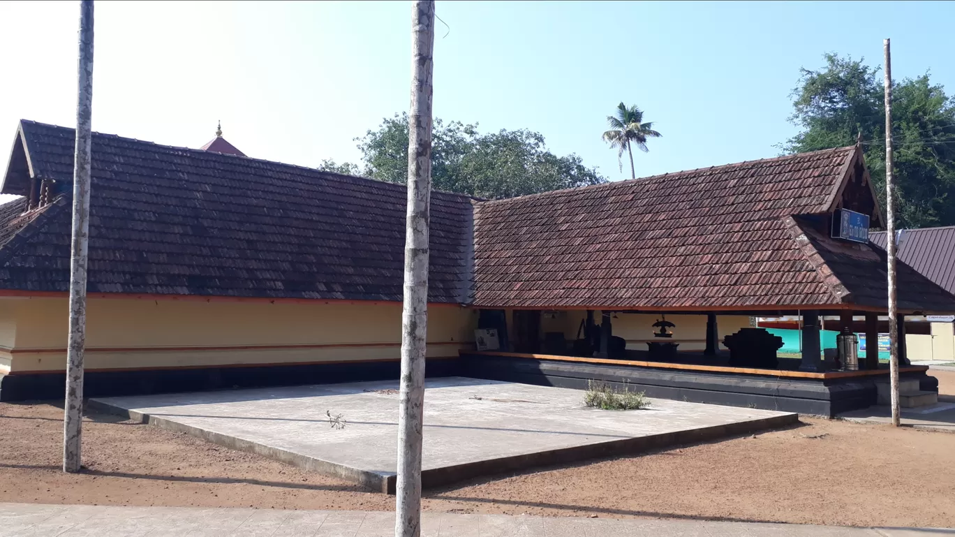 Photo of Kaduthuruthy Thaliyil Mahadeva Temple By Chief RedEarth