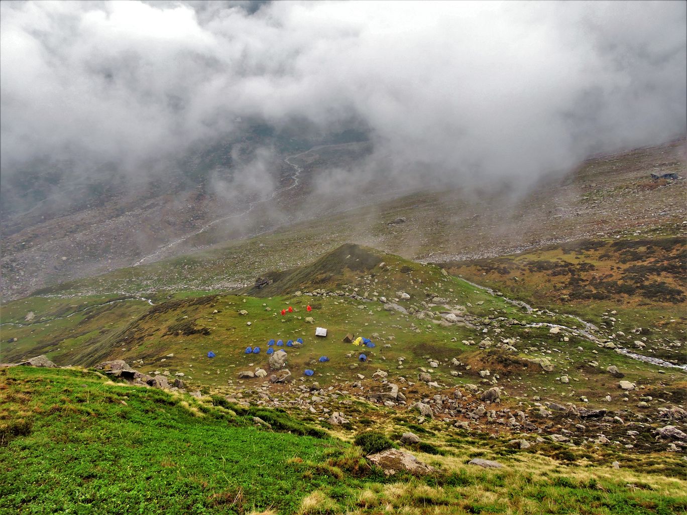 Photo of Rakti Glacier Trek Great Himalayan National Park By Dinesh Kumar
