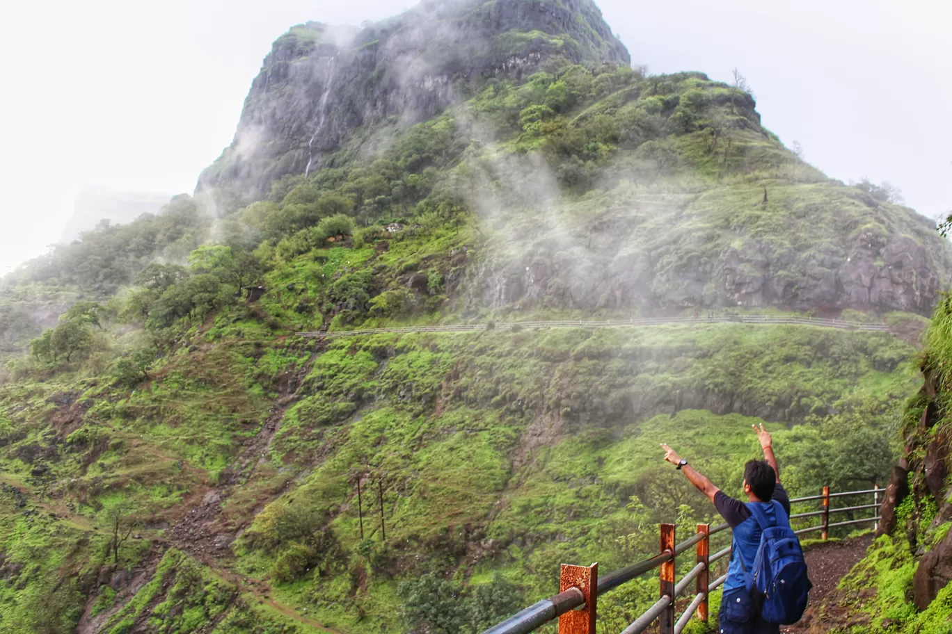 Photo of Raigad Fort By Ashish Singh