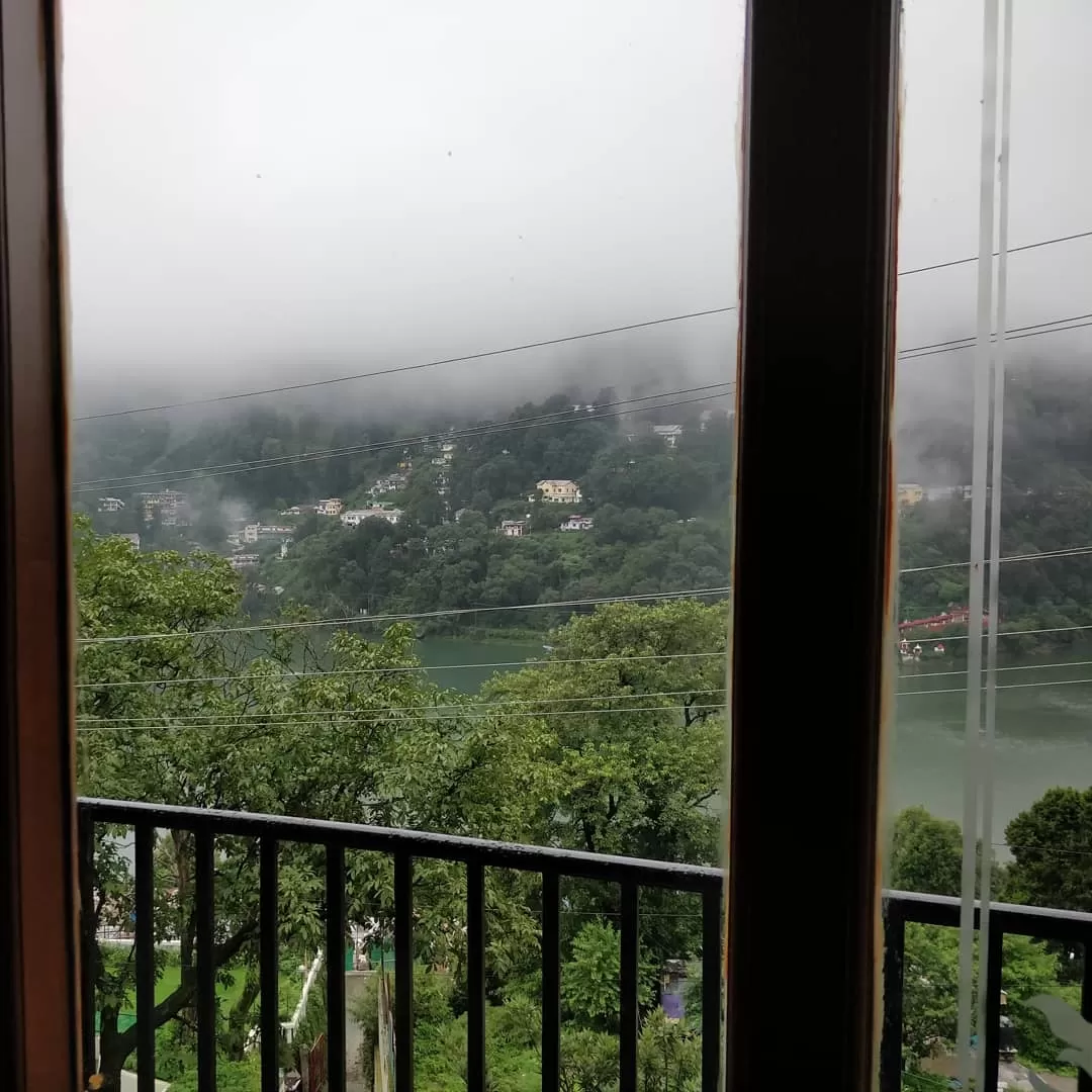 Photo of Naini Lake By Himanshu Sharma