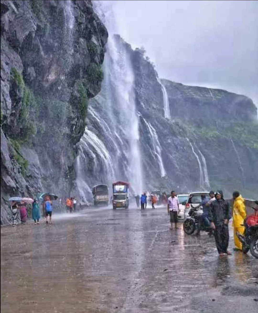 Photo of Malshej Ghat By Santosh Kushwah