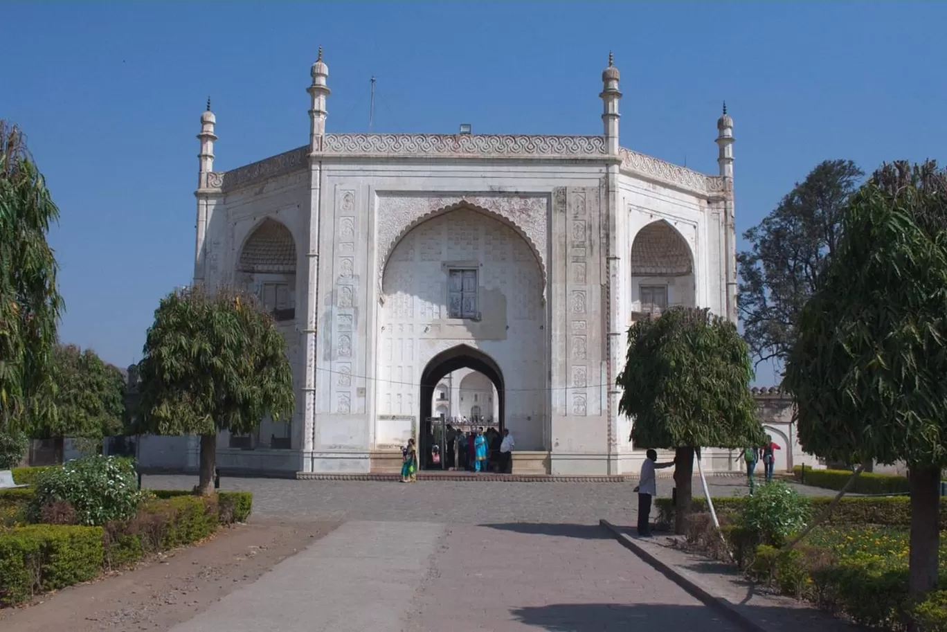 Photo of Bibi Ka Maqbara Masjid By Siva