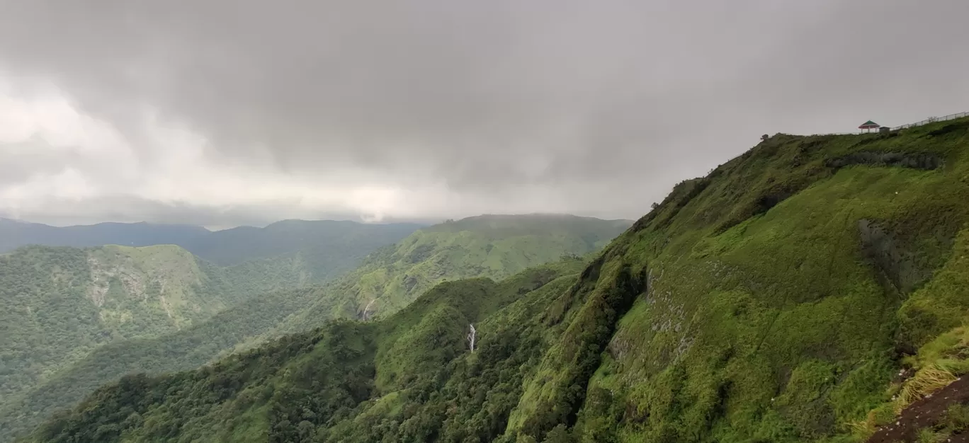 Photo of Parunthumpara By jose raphael