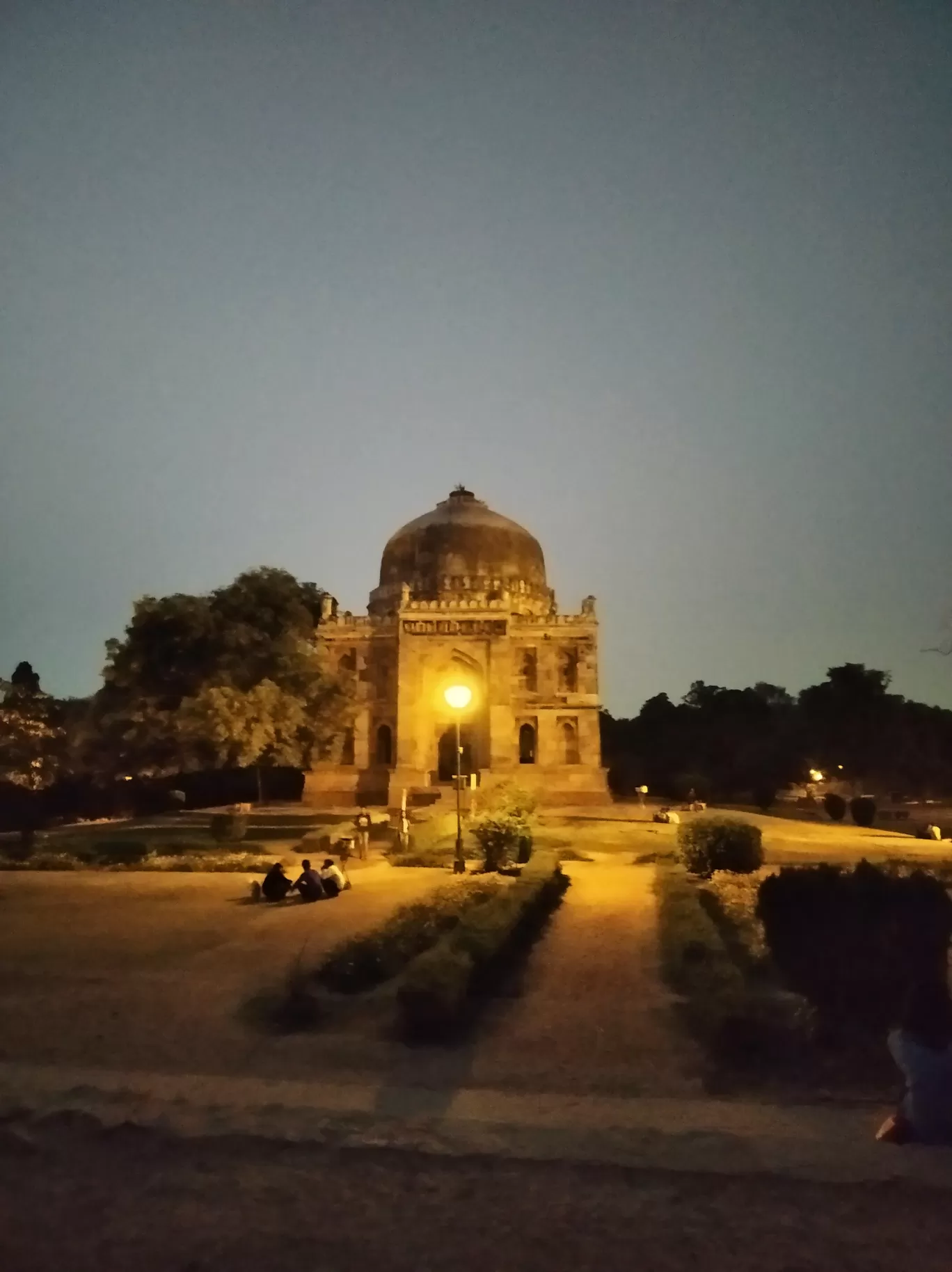 Photo of Lodhi Garden By Mitrajit Biswas