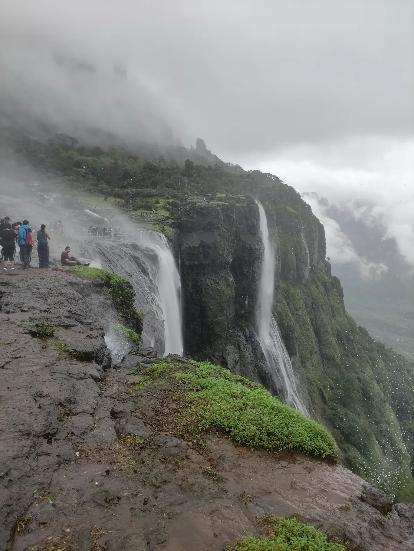 Photo of Reverse Waterfall ( Hill Station Naneghat) By Kanj Saurav