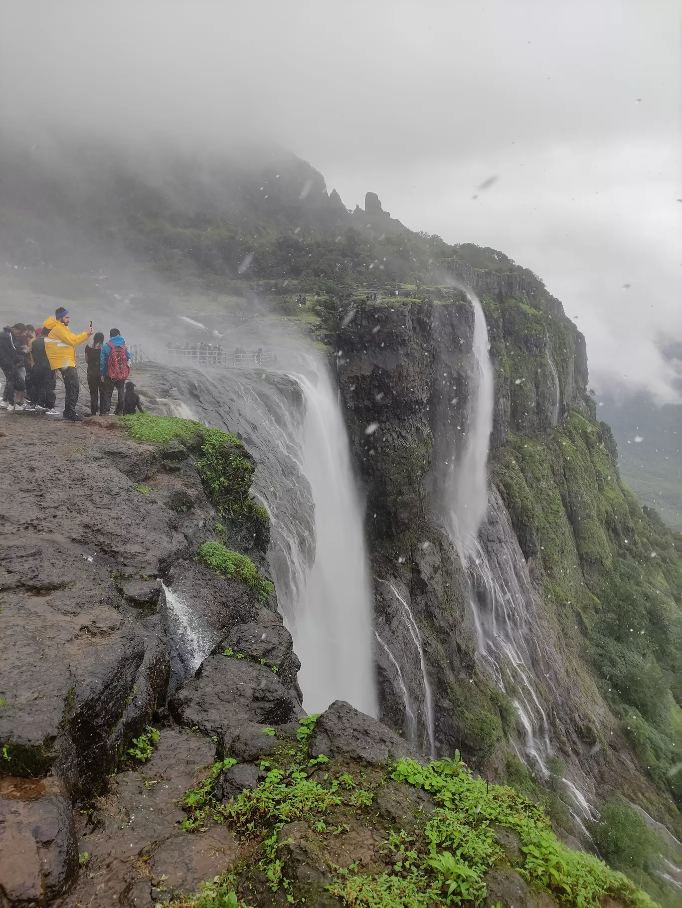 Photo of Reverse Waterfall ( Hill Station Naneghat) By Kanj Saurav