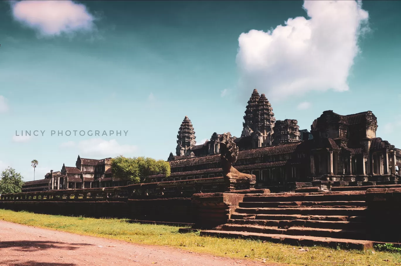 Photo of Angkor Wat By Lincy Inder