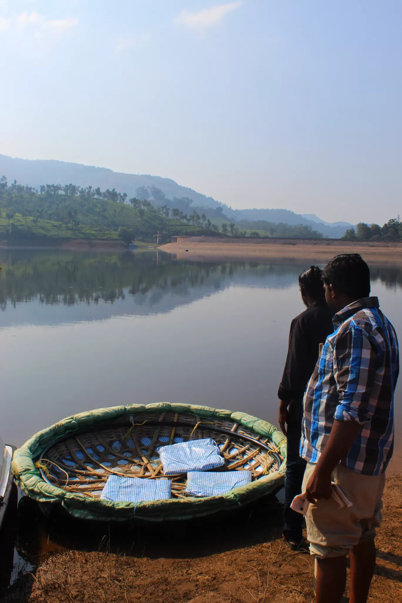 Photo of Munnar Hill Station By The Talking Bee - Sneha Dalvi