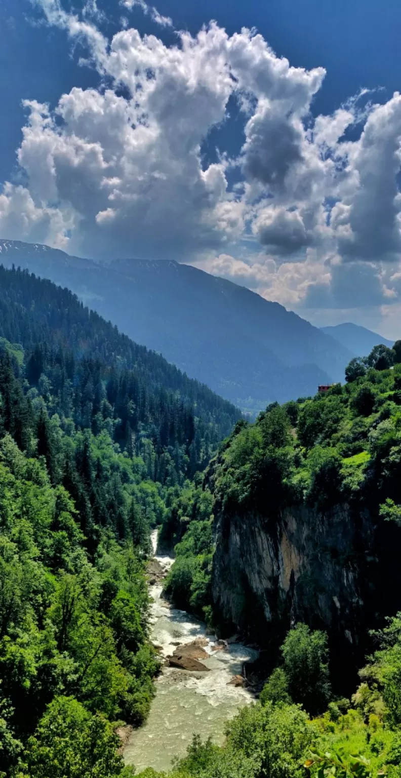 Photo of Kheerganga Trek By Shreya Mathur