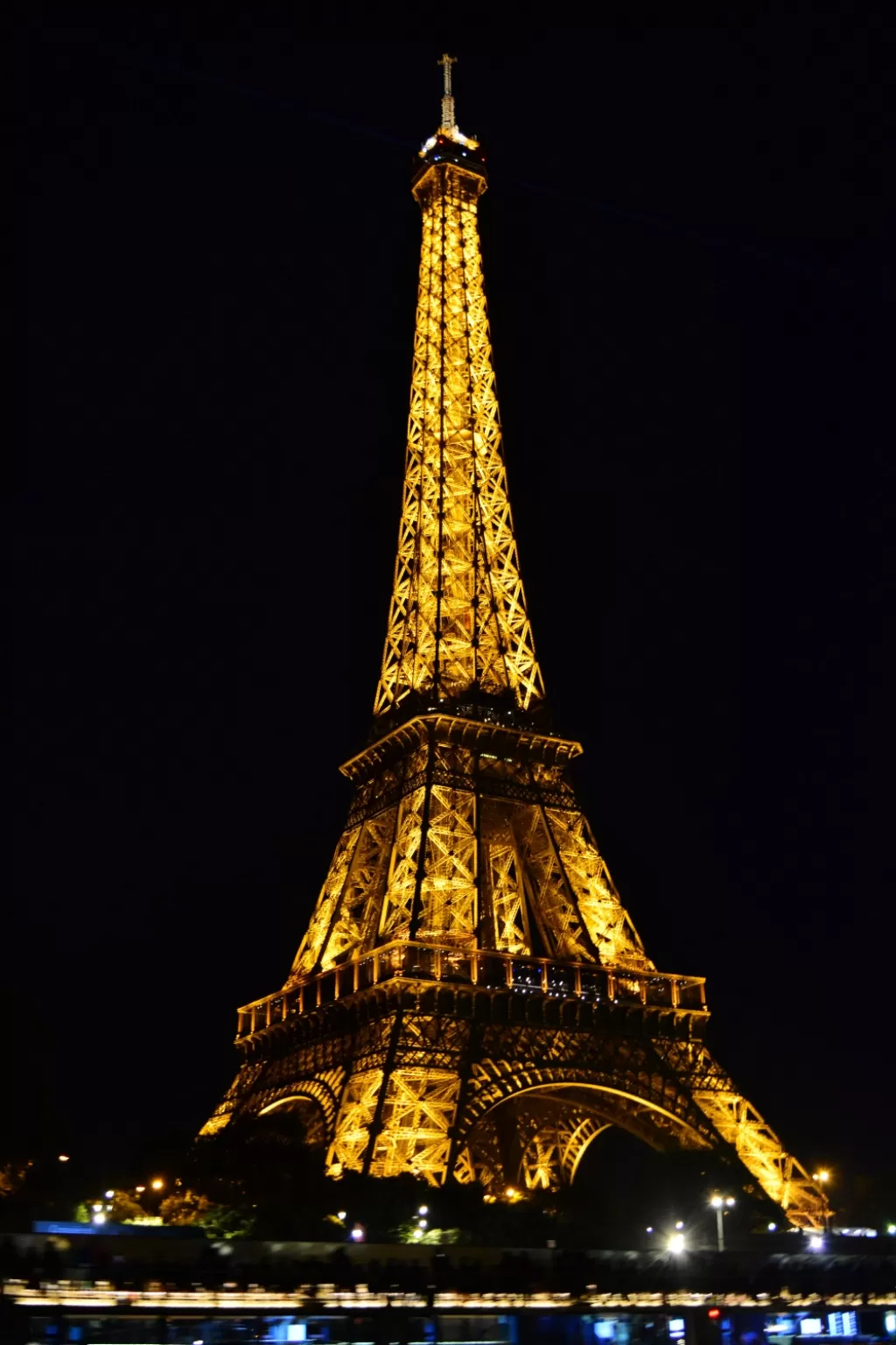 Photo of Tour Eiffel By Piu Nath Manna