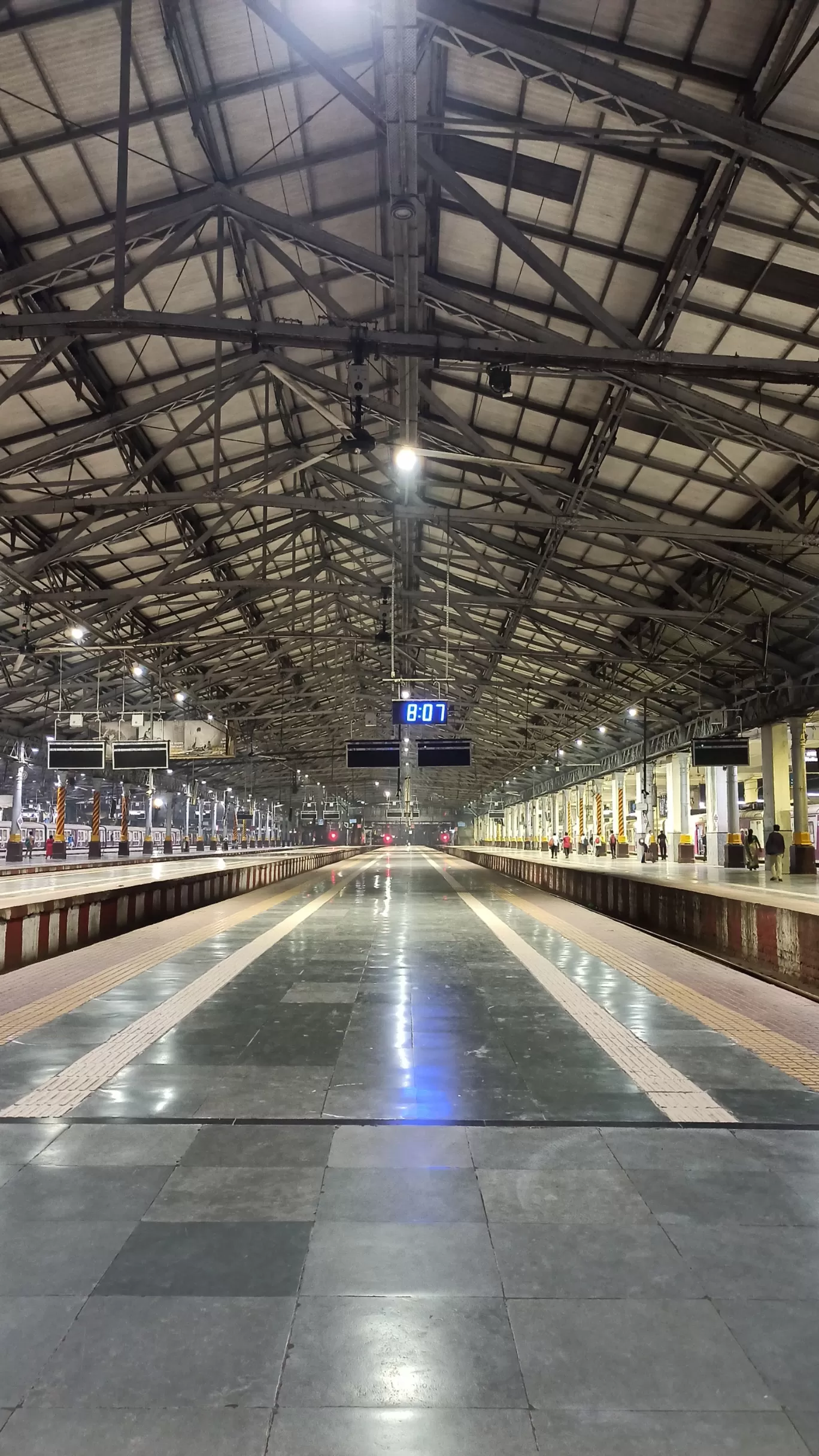 Photo of CST Local Train Station By Komal Gaikwad
