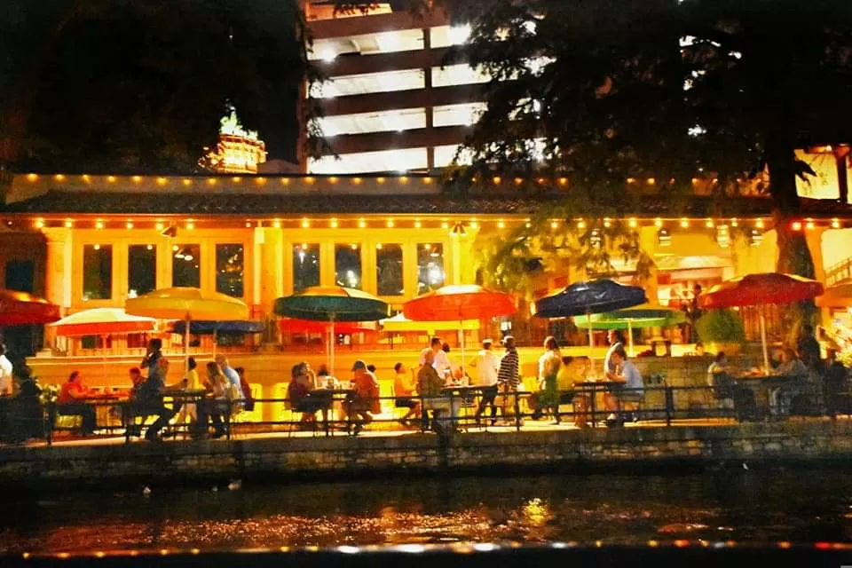 Photo of River Walk Street By Garima Nag