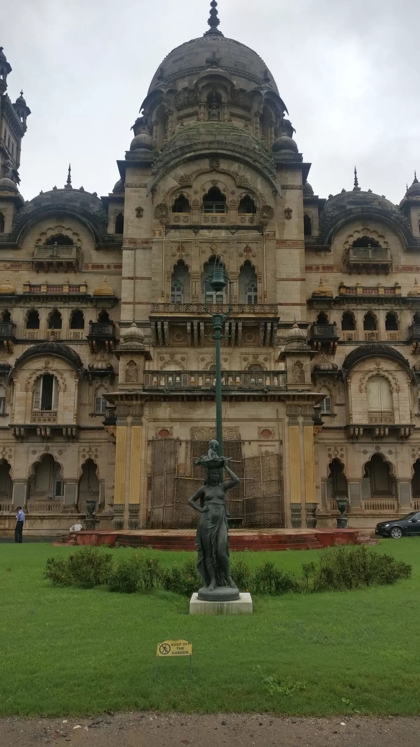 Photo of Lakshmi Vilas Palace By Deepak Kapoor